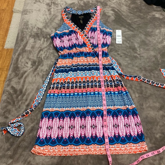 NWT LAUNDRY BY SHELLI SEGAL Mandarin Red Multi Patterned Sleeveless Wrap Dress 0 - Picture 13 of 15